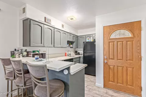 3119 W Cochise Dr #108, Phoenix, AZ 85051