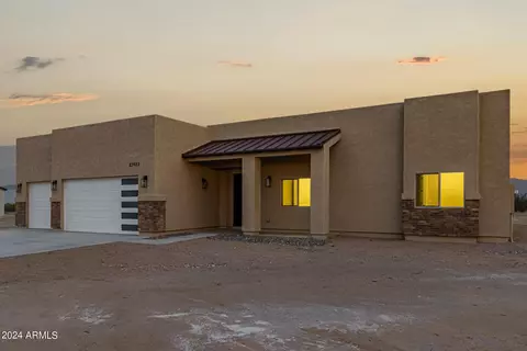 23823 W Morning Star Ln, Wittmann, AZ 85361