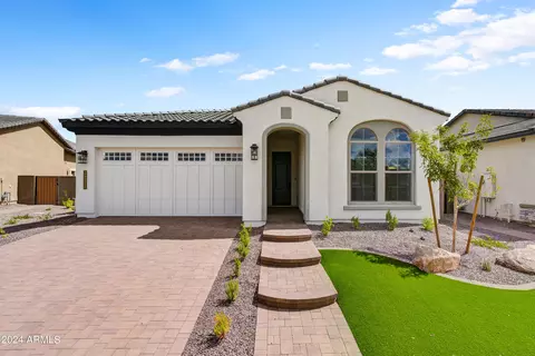26421 N 19th Dr, Phoenix, AZ 85085