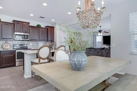 8615 E Desert Ln, Mesa, AZ 85209 photo 16