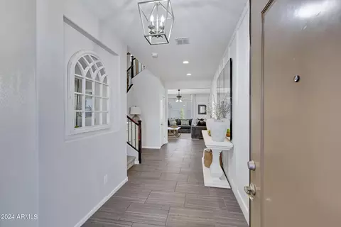 8615 E Desert Ln, Mesa, AZ 85209 photo 5