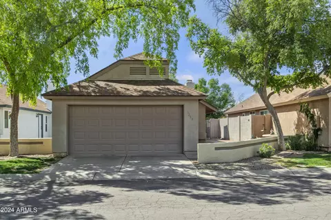 5258 W Boston Way S, Chandler, AZ 85226