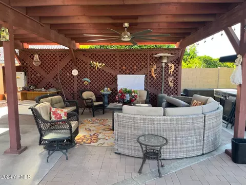 7960 E Kiowa Cir, Mesa, AZ 85209 photo 2