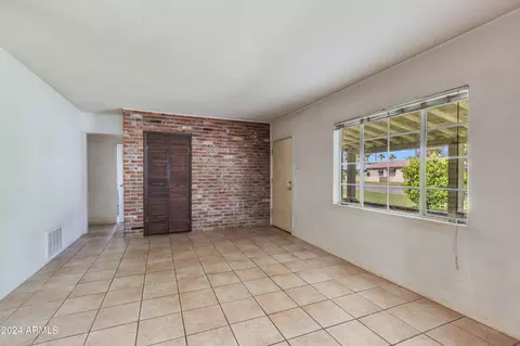 511 E Oregon Ave, Phoenix, AZ 85012 photo 5