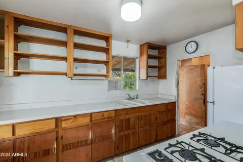 511 E Oregon Ave, Phoenix, AZ 85012 photo 10