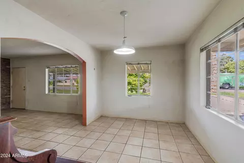 511 E Oregon Ave, Phoenix, AZ 85012 photo 7