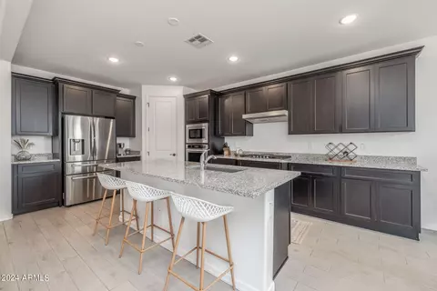 9535 E Ripple Dr, Mesa, AZ 85212