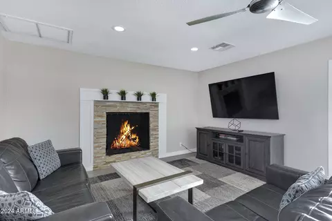 2162 E Yale Dr, Tempe, AZ 85283 photo 15