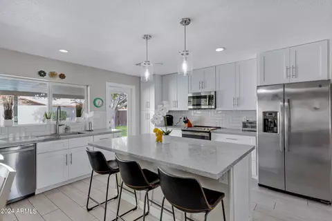 2162 E Yale Dr, Tempe, AZ 85283 photo 9