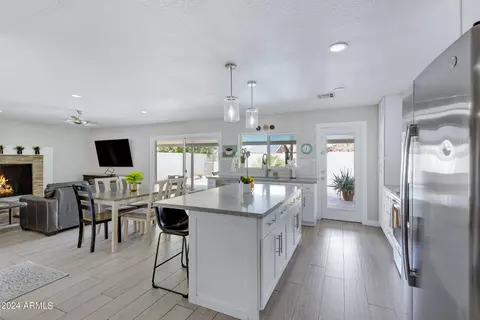 2162 E Yale Dr, Tempe, AZ 85283 photo 8