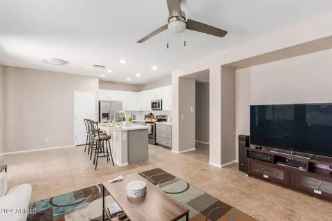2575 W Shackleton Dr, Anthem, AZ 85086 photo 7