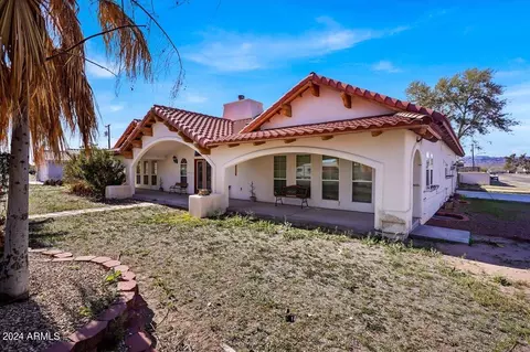 1300 W 5th St, Parker, AZ 85344