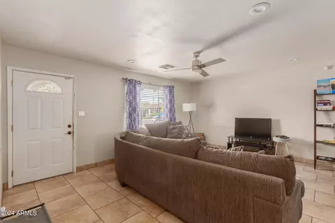 5645 N 34th Ave, Phoenix, AZ 85017 photo 3