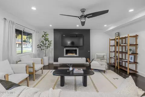 2317 E Campbell Ave, Phoenix, AZ 85016 photo 5