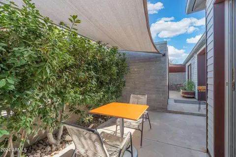 923 W Avalon Dr, Phoenix, AZ 85013 photo 8