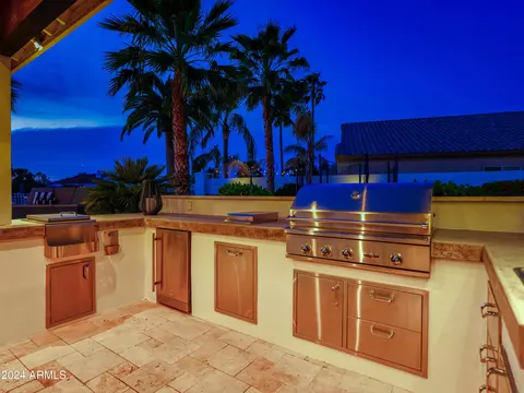 1825 E Willow Tree Ct, Gilbert, AZ 85234 photo 89