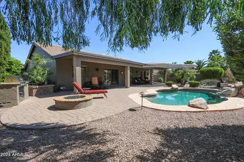 24126 S Stoney Lake Dr, Sun Lakes, AZ 85248