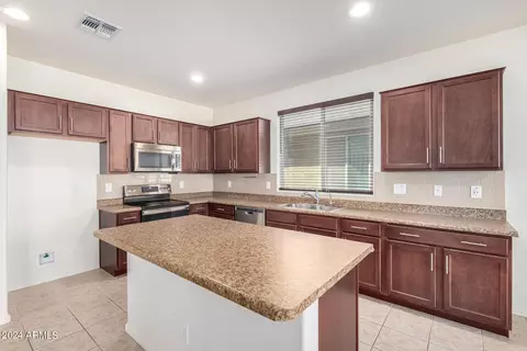 2110 E Aire Libre Ave, Phoenix, AZ 85022 photo 13