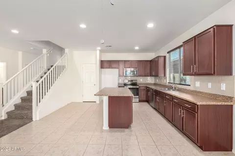 2110 E Aire Libre Ave, Phoenix, AZ 85022 photo 12