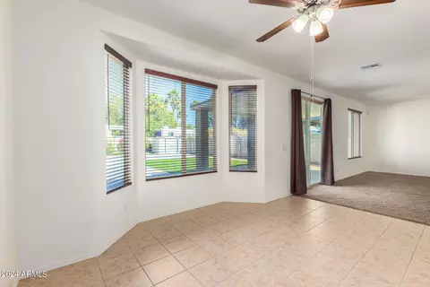 2110 E Aire Libre Ave, Phoenix, AZ 85022 photo 11