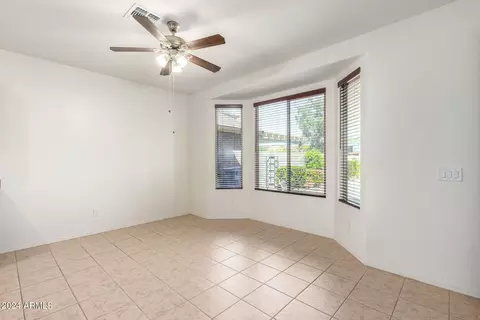 2110 E Aire Libre Ave, Phoenix, AZ 85022 photo 10