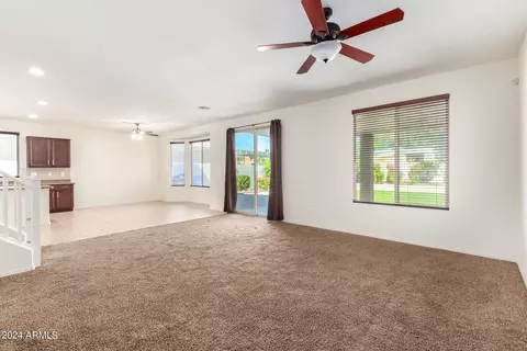 2110 E Aire Libre Ave, Phoenix, AZ 85022 photo 6