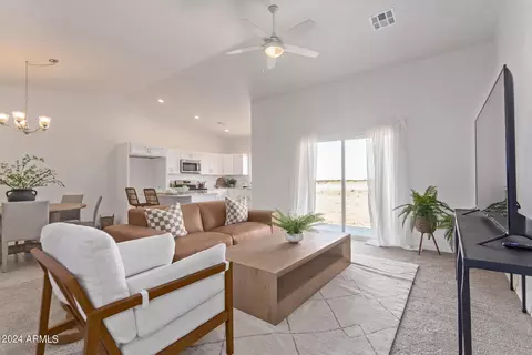 3061 W Gracie Ln, Casa Grande, AZ 85194