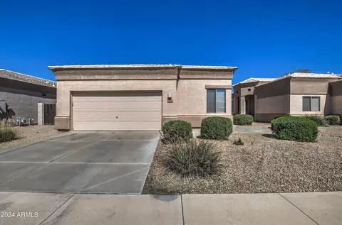 6350 W Blackhawk Dr, Glendale, AZ 85308