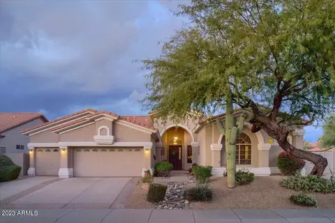 4516 E Via Montoya Dr, Phoenix, AZ 85050