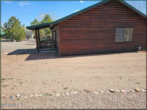 2331 S Buffalo Loop, Overgaard, AZ 85933 photo 3