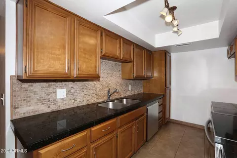 814 E Morningside Dr, Phoenix, AZ 85022 photo 12