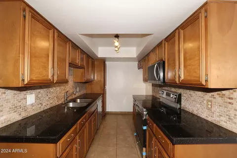 814 E Morningside Dr, Phoenix, AZ 85022 photo 2