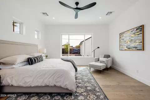 Bedroom - 1441 E Hoover Ave, Phoenix, AZ 85006 photo 2 of 5