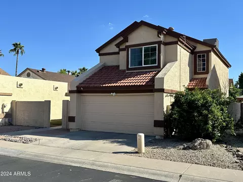 433 E Kristal Way, Phoenix, AZ 85024