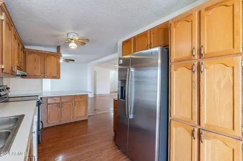 2762 W Cactus Wren St, Apache Junction, AZ 85120 photo 4
