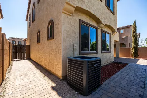 Exterior - 3458 E Mia Ln, Gilbert, AZ 85298 photo 12 of 20