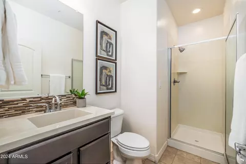 Bath - 3458 E Mia Ln, Gilbert, AZ 85298 photo 1 of 5