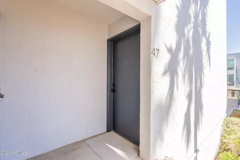 3416 N 44th St #47, Phoenix, AZ 85018