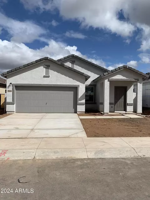 4140 E Reynolds Dr, San Tan Valley, AZ 85143