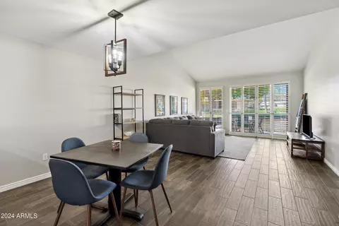 5444 N 78th St, Scottsdale, AZ 85250