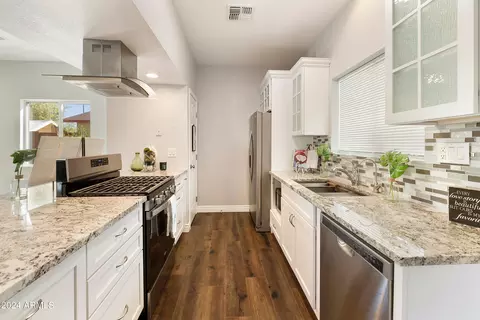 1705 W Mockingbird St, Apache Junction, AZ 85120 photo 9