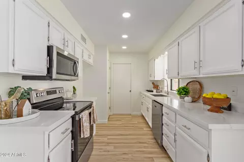 8318 E Natal Ave, Mesa, AZ 85209 photo 18