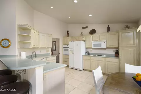 7932 E Navarro Ave E, Mesa, AZ 85209 photo 9