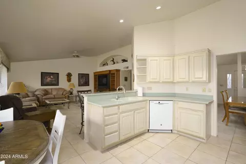 7932 E Navarro Ave E, Mesa, AZ 85209 photo 10
