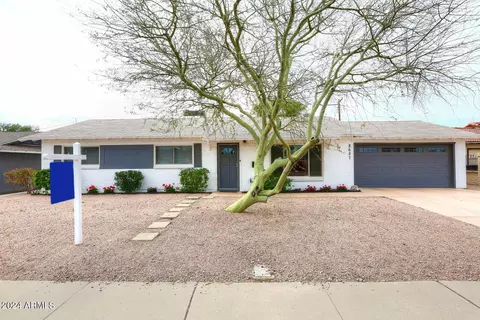 8627 E Sheridan St, Scottsdale, AZ 85257