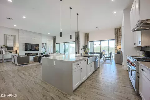 1163 E Dolores Rd, Phoenix, AZ 85086 photo 3