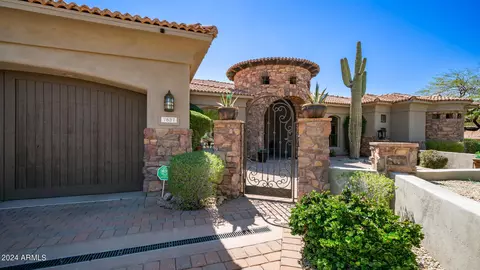 Exterior - 7637 E Summit Trail St, Mesa, AZ 85207 photo 9 of 23