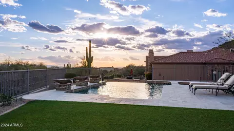 View/Area - 7637 E Summit Trail St, Mesa, AZ 85207 photo 2 of 6