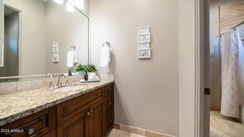 Bath - 7637 E Summit Trail St, Mesa, AZ 85207 photo 7 of 9