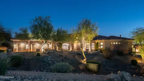 7637 E Summit Trail St, Mesa, AZ 85207